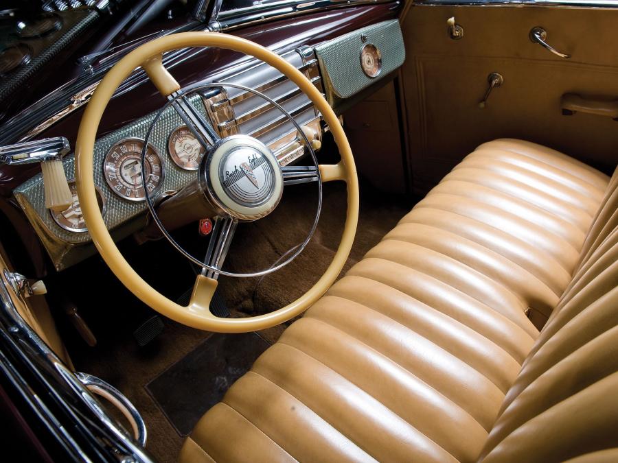  Buick Super Convertible Coupe 1941 года  (фото 4 из 21)